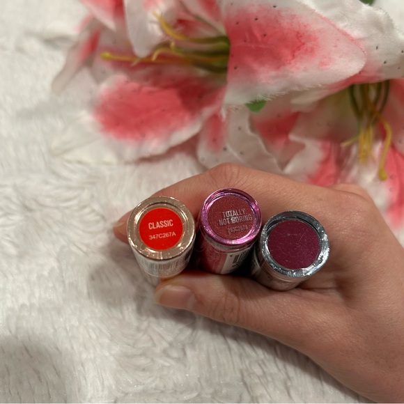 Revolution Lipstick Trio - Red, Berry, Burgundy - Picture 2 of 8